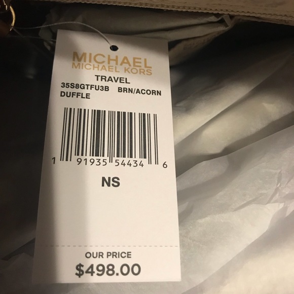 SOLD!!!  Michael Kors Travel Duffle Bag NWT - Picture 7 of 7